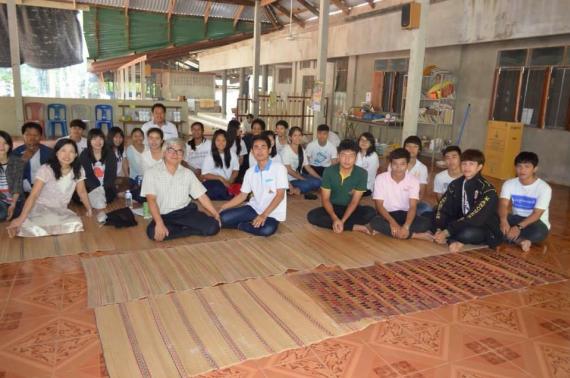 ดร.สราญ ปริสุทธิกุล รองคณบดีฝ่ายกิจการนักศึกษา พร้อมด้วยบุคลากรและนักศึกษาคณะเกษตรศาสตร์ ได้เข้าร่วมโครงการ 