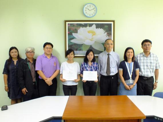 โครงการรับนักศึกษามาแลกเปลี่ยนระยะสั้น ประจำปี 2559 ได้มีนักศึกษาสาขา Food Technology จาก Hue University of Agriculture and Forestry สาธารณรัฐสังคมนิยมเวียดนาม จำนวน 2 ราย คือ Ms. Vo Thi Thu Hang และ Ms. Doan Thi Kim Huong เดินทางมาแลกเปลี่ยนระยะสั้น ณ คณะเกษตรศาสตร์ เป็นเวลา 10 วัน ในระหว่างวันที่ 21 – 31 สิงหาคม 2559