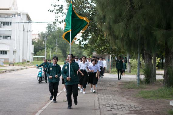 โครงการปฐมนิเทศนักศึกษาใหม่ คณะเกษตรศาสตร์ มหาวิทยาลัยอุบลราชธานี ประจำปีการศึกษา 2560 จัดขึ้นระหว่างวันที่ 3 - 4 สิงหาคม 2560 เวลา 08.30 – 16.30 น. ณ อาคารเรียนรวม 5 ห้อง CLB5201 โดยมีวัตถุประสงค์เพื่อให้นักศึกษาใหม่ เรียนรู้ที่จะปรับตัวให้เข้ากับสถานที่ใหม่ ได้พบอาจารย์ที่ปรึกษา ได้รับรู้ กฎ ระเบียบที่มีอยู่ในมหาวิทยาลัยและสังคมแวดล้อม เตรียมความพร้อมที่จะเรียนในระดับอุดมศึกษา เรียนรู้อย่างถูกวิธี และได้ทราบข้อมูลด้านสวัสดิการนักศึกษา ที่เป็นประโยชน์แก่นักศึกษาใหม่