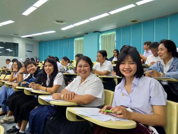 โครงการเตรียมความพร้อมบัณฑิตและปัจฉิมนิเทศ ประจำปีการศึกษา 2561 ของนักศึกษาคณะเกษตรศาสตร์ มหาวิทยาลัยออุราชธานี ณ 5204 อาคารเรียนรวม 5, 19 มกราคม 2562